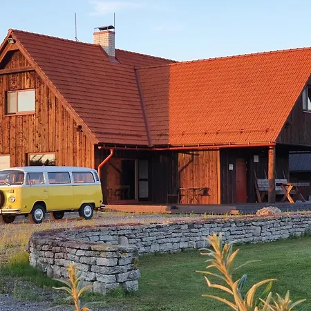 Holiday home Uue-jaani Talu Puhkemaja Ikla