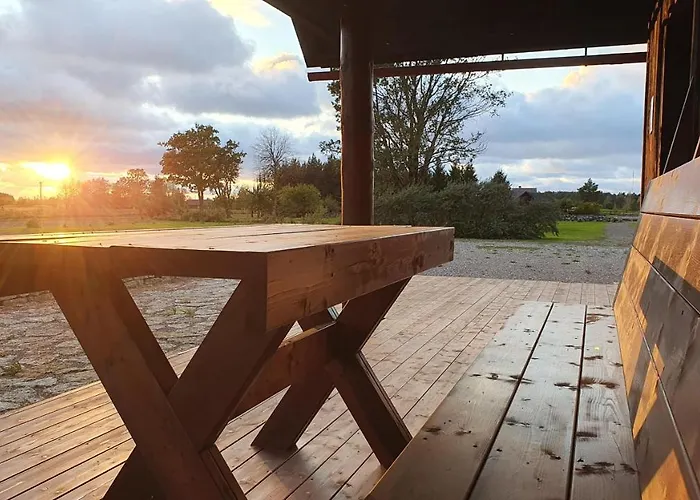 Uue-jaani Talu Puhkemaja