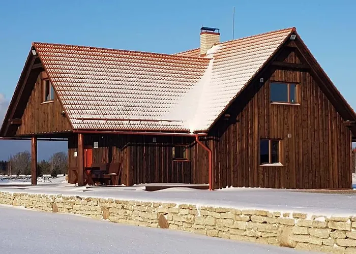 Puhkemaja Uue-jaani Talu Puhkemaja Ikla