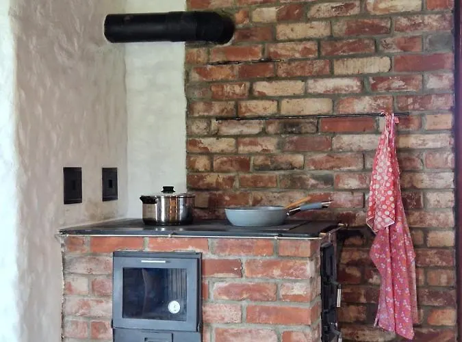 Uue-jaani Talu Puhkemaja Puhkemaja Ikla